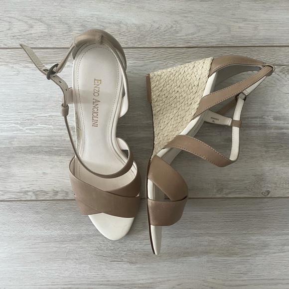 Like new Enzo Angiolini leather wedges - Picture 2 of 5